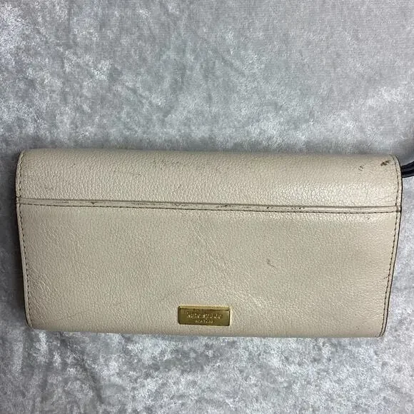 Kate Spade New York Wallet Pink and Navy with Wristlet - Picture 3 of 4